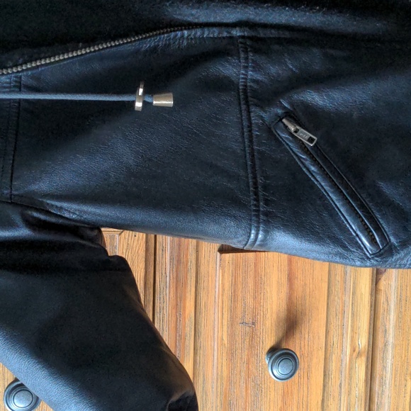 Danier Kids Genuine Leather Jacket, Lined Wool Blend, Fall Winter, Hooded - Picture 7 of 8